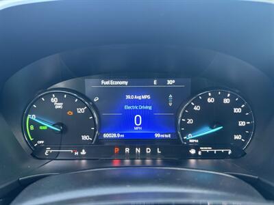 2021 Ford Escape Hybrid SE  AWD - Photo 11 - Flushing, MI 48433