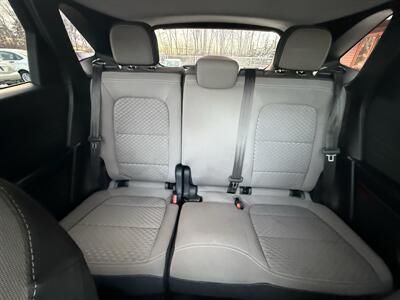 2021 Ford Escape Hybrid SE  AWD - Photo 16 - Flushing, MI 48433