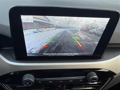 2021 Ford Escape Hybrid SE  AWD - Photo 15 - Flushing, MI 48433