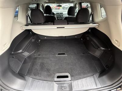 2017 Nissan Rogue SV AWD  ROGUE ONE STAR WARS - Photo 23 - Flushing, MI 48433