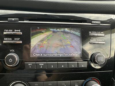 2017 Nissan Rogue SV AWD  ROGUE ONE STAR WARS - Photo 17 - Flushing, MI 48433