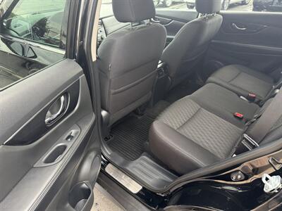 2017 Nissan Rogue SV AWD  ROGUE ONE STAR WARS - Photo 20 - Flushing, MI 48433