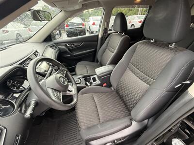 2017 Nissan Rogue SV AWD  ROGUE ONE STAR WARS - Photo 13 - Flushing, MI 48433
