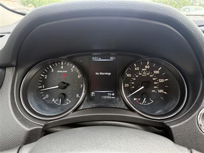 2017 Nissan Rogue SV AWD  ROGUE ONE STAR WARS - Photo 15 - Flushing, MI 48433