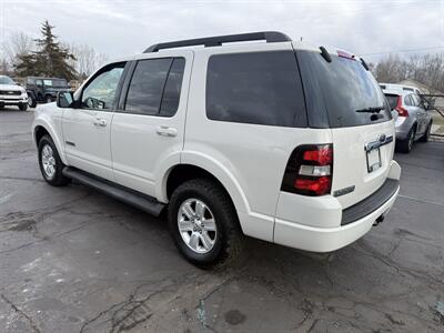 2008 Ford Explorer XLT  4X4 - Photo 9 - Flushing, MI 48433