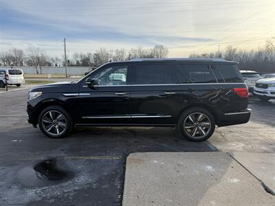 2019 Lincoln Navigator L Reserve  4X4 - Photo 8 - Flushing, MI 48433