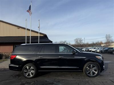 2019 Lincoln Navigator L Reserve  4X4 - Photo 2 - Flushing, MI 48433
