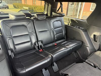2019 Lincoln Navigator L Reserve  4X4 - Photo 30 - Flushing, MI 48433