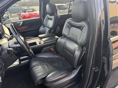 2019 Lincoln Navigator L Reserve  4X4 - Photo 22 - Flushing, MI 48433