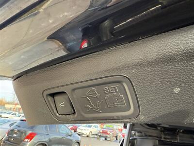 2019 Lincoln Navigator L Reserve  4X4 - Photo 27 - Flushing, MI 48433