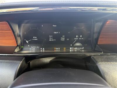 2019 Lincoln Navigator L Reserve  4X4 - Photo 13 - Flushing, MI 48433