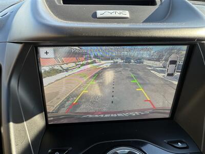 2017 Ford Escape Titanium  AWD - Photo 19 - Flushing, MI 48433