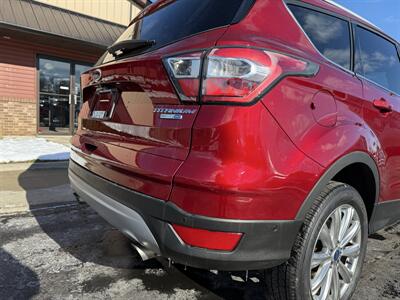 2017 Ford Escape Titanium  AWD - Photo 9 - Flushing, MI 48433