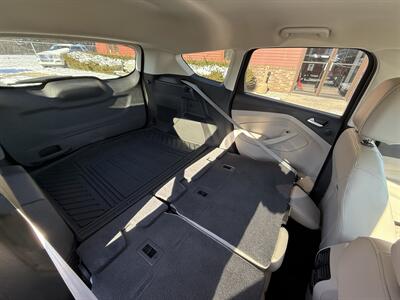 2017 Ford Escape Titanium  AWD - Photo 32 - Flushing, MI 48433