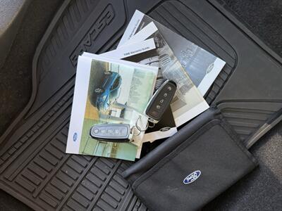 2017 Ford Escape Titanium  AWD - Photo 34 - Flushing, MI 48433