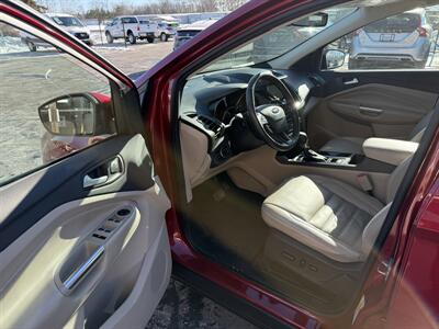 2017 Ford Escape Titanium  AWD - Photo 12 - Flushing, MI 48433