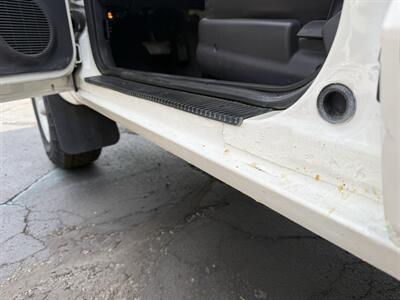 2001 Jeep Cherokee Sport 4X4 - Photo 24 - Flushing, MI 48433