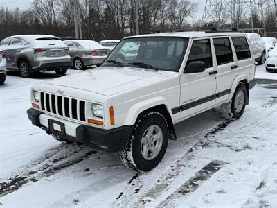 2001 Jeep Cherokee Sport  4X4 - Photo 3 - Flushing, MI 48433