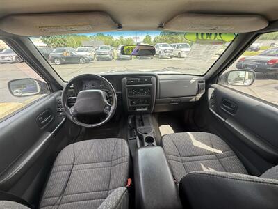 2001 Jeep Cherokee Sport 4X4 - Photo 20 - Flushing, MI 48433