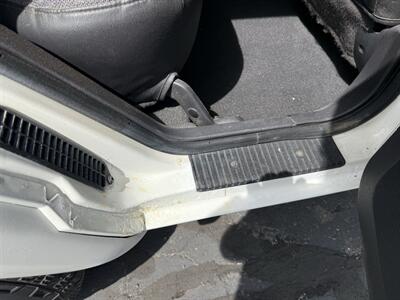 2001 Jeep Cherokee Sport 4X4 - Photo 33 - Flushing, MI 48433