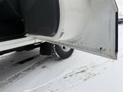 2001 Jeep Cherokee Sport  4X4 - Photo 30 - Flushing, MI 48433