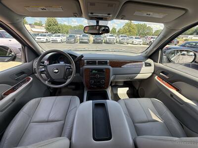 2007 Chevrolet Suburban 2500 LT 4WD - Photo 58 - Flushing, MI 48433