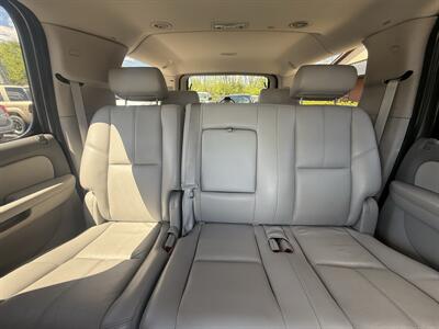 2007 Chevrolet Suburban 2500 LT 4WD - Photo 18 - Flushing, MI 48433