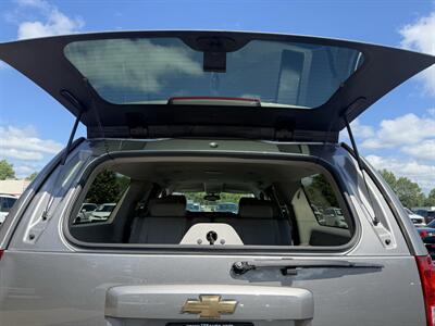 2007 Chevrolet Suburban 2500 LT 4WD - Photo 25 - Flushing, MI 48433