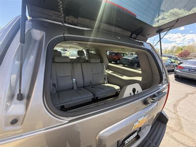 2007 Chevrolet Suburban 2500 LT 4WD - Photo 26 - Flushing, MI 48433