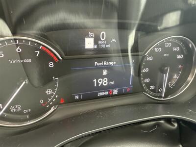 2024 Cadillac XT5 Premium Luxury  AWD - Photo 8 - Flushing, MI 48433