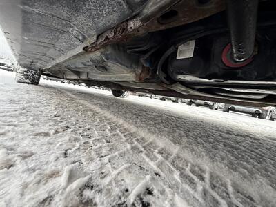 2010 Pontiac Vibe 2.4L - Photo 30 - Flushing, MI 48433