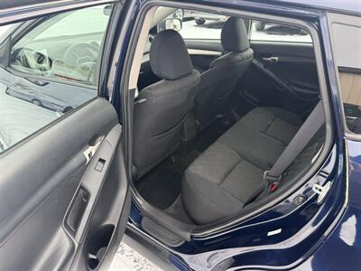 2010 Pontiac Vibe 2.4L - Photo 14 - Flushing, MI 48433