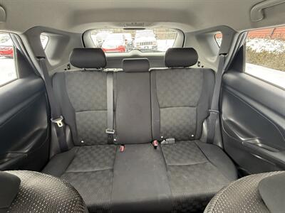 2010 Pontiac Vibe 2.4L - Photo 10 - Flushing, MI 48433