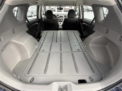 2010 Pontiac Vibe 2.4L - Photo 20 - Flushing, MI 48433