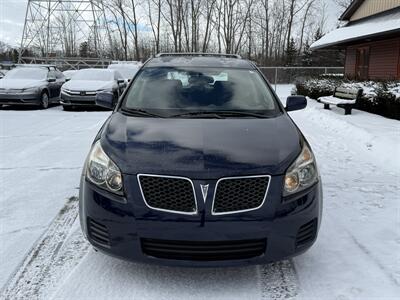 2010 Pontiac Vibe 2.4L - Photo 2 - Flushing, MI 48433