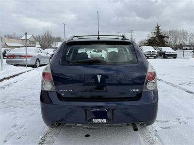 2010 Pontiac Vibe 2.4L - Photo 6 - Flushing, MI 48433