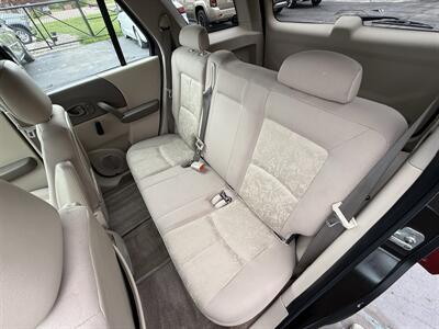 2003 Saturn Vue   - Photo 24 - Flushing, MI 48433