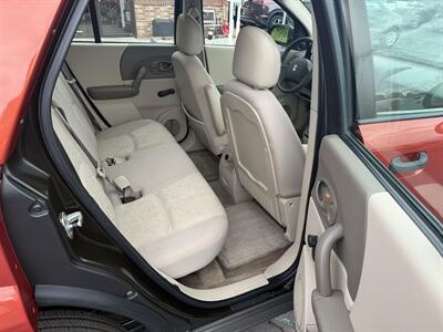 2003 Saturn Vue   - Photo 29 - Flushing, MI 48433