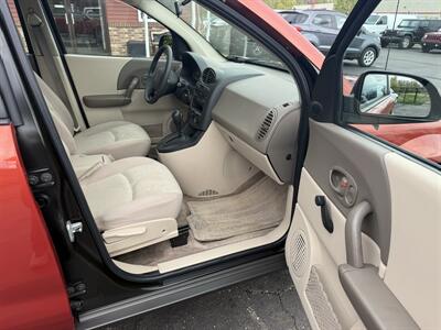 2003 Saturn Vue   - Photo 28 - Flushing, MI 48433