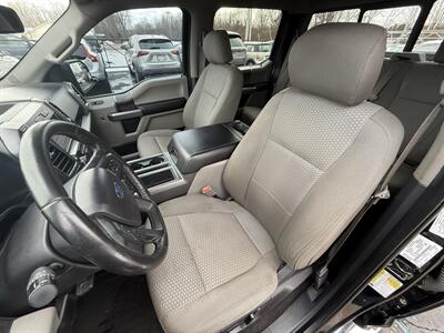 2019 Ford F-150 XLT Supercrew 4X4 - Photo 11 - Flushing, MI 48433