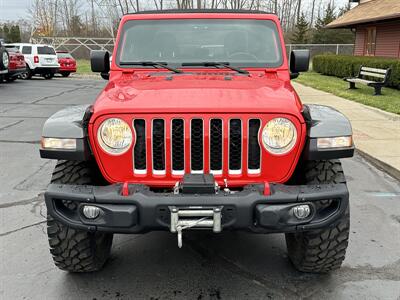 2020 Jeep Gladiator Overland 6-SPEED  4X4 - Photo 4 - Flushing, MI 48433