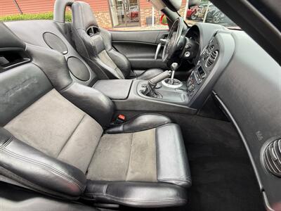 2006 Dodge Viper SRT-10  Convertible - Photo 42 - Flushing, MI 48433