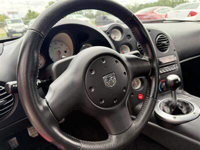 2006 Dodge Viper SRT-10  Convertible - Photo 31 - Flushing, MI 48433