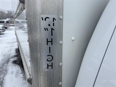 2016 Ford F-450 Super Duty 6.8L V10  16' x 8' x 8' Box Truck - Photo 4 - Flushing, MI 48433