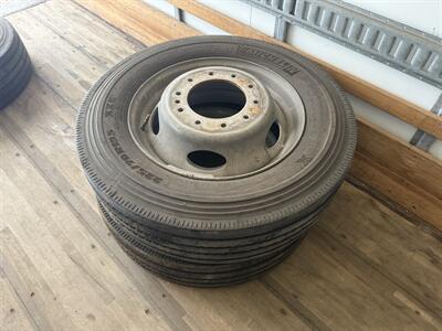 2016 Ford F-450 Super Duty 6.8L V10  16' x 8' x 8' Box Truck - Photo 17 - Flushing, MI 48433