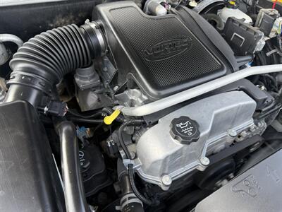 2006 GMC Envoy SLE  4X4 - Photo 14 - Flushing, MI 48433