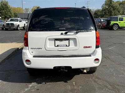 2006 GMC Envoy SLE  4X4 - Photo 6 - Flushing, MI 48433