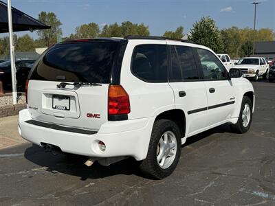 2006 GMC Envoy SLE  4X4 - Photo 5 - Flushing, MI 48433