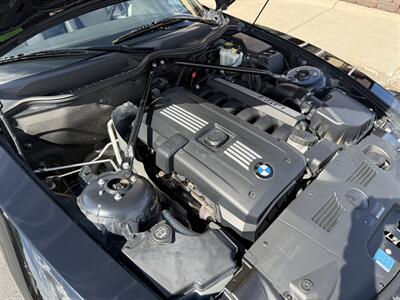 2008 BMW Z4 3.0i Roadster  6-Speed Manual - Photo 41 - Flushing, MI 48433