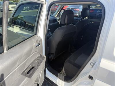 2016 Jeep Patriot Sport  FWD - Photo 19 - Flushing, MI 48433